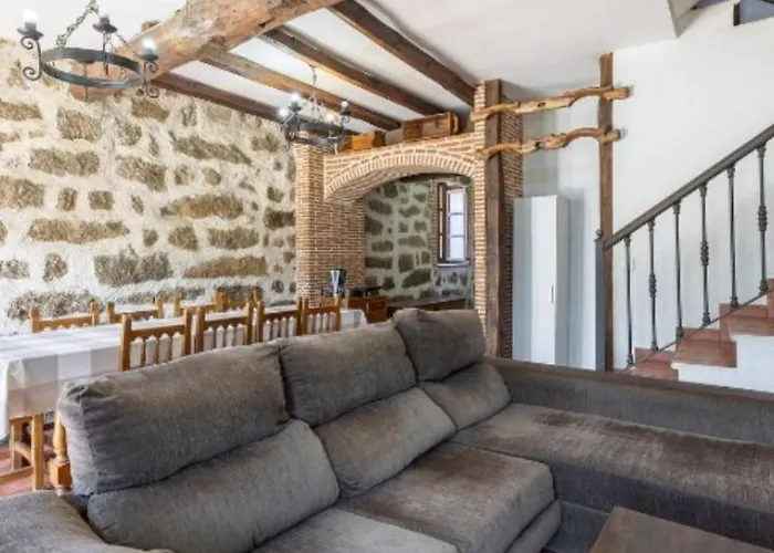 La Bodega De Gredos Дом отдыха *